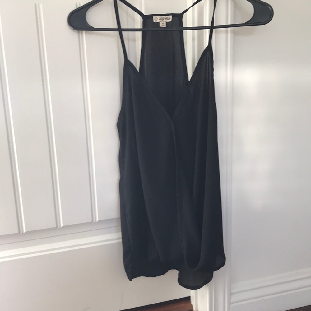 Black tank top!